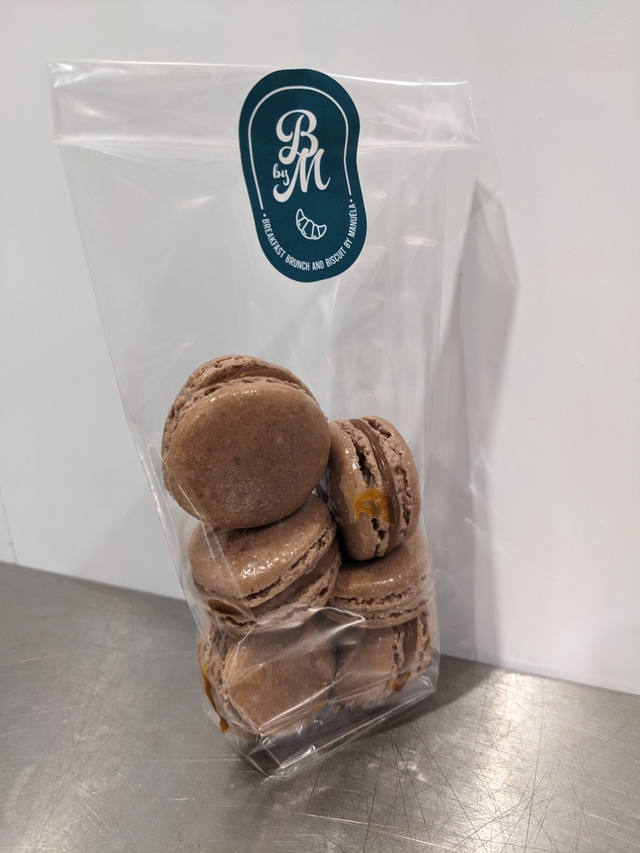 Sachet de 6 macarons caramel au beurre salé